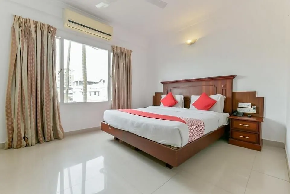 Hotel Centre Point Kochi